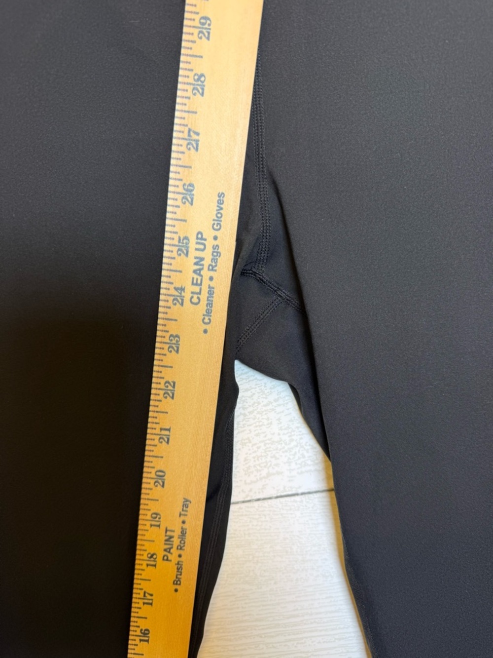 Vuori Stride Black High-Rise Performance Leggings with side pockets  Size Large - Picture 8 of 12